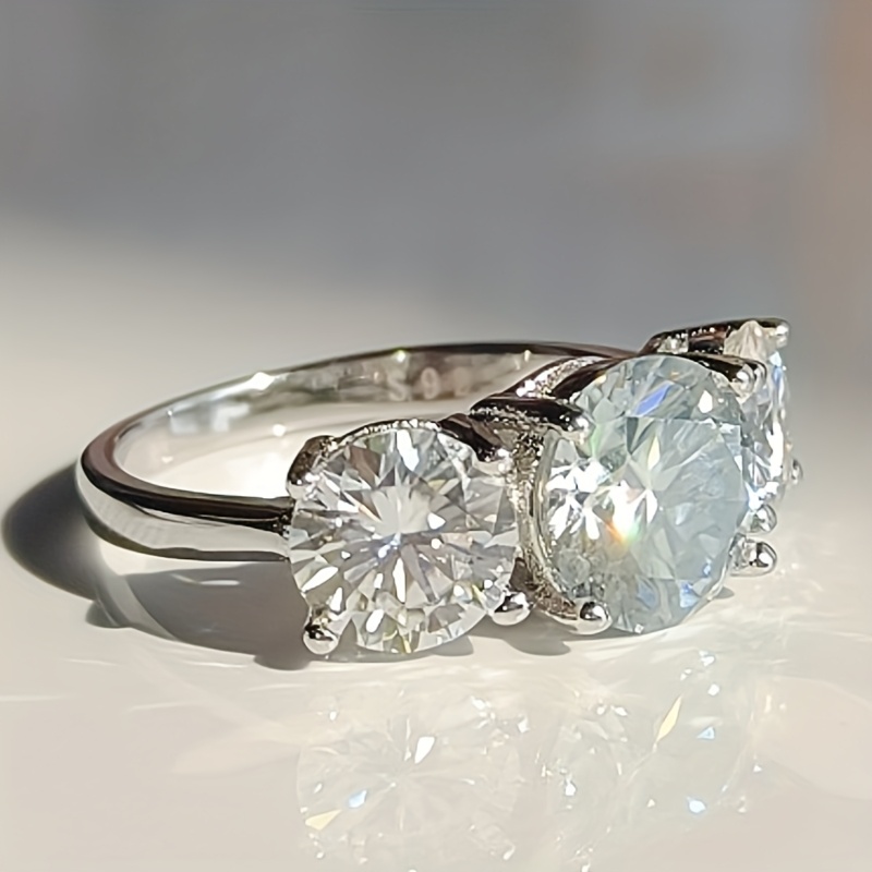 S925 Light Moissanite Women's Ring 4CT Round Cut Moissanite Ring